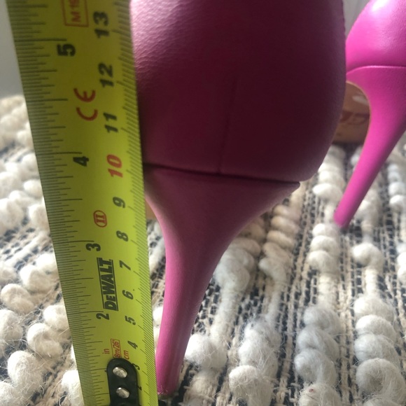 Pink open-toe heels - Picture 9 of 9